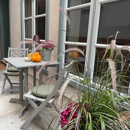 Warnemuende: Kajuete - Nur 3 Gehminuten Zum * Rostock