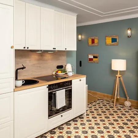 Warnemuende: Kajuete - Nur 3 Gehminuten Zum Appartement Rostock